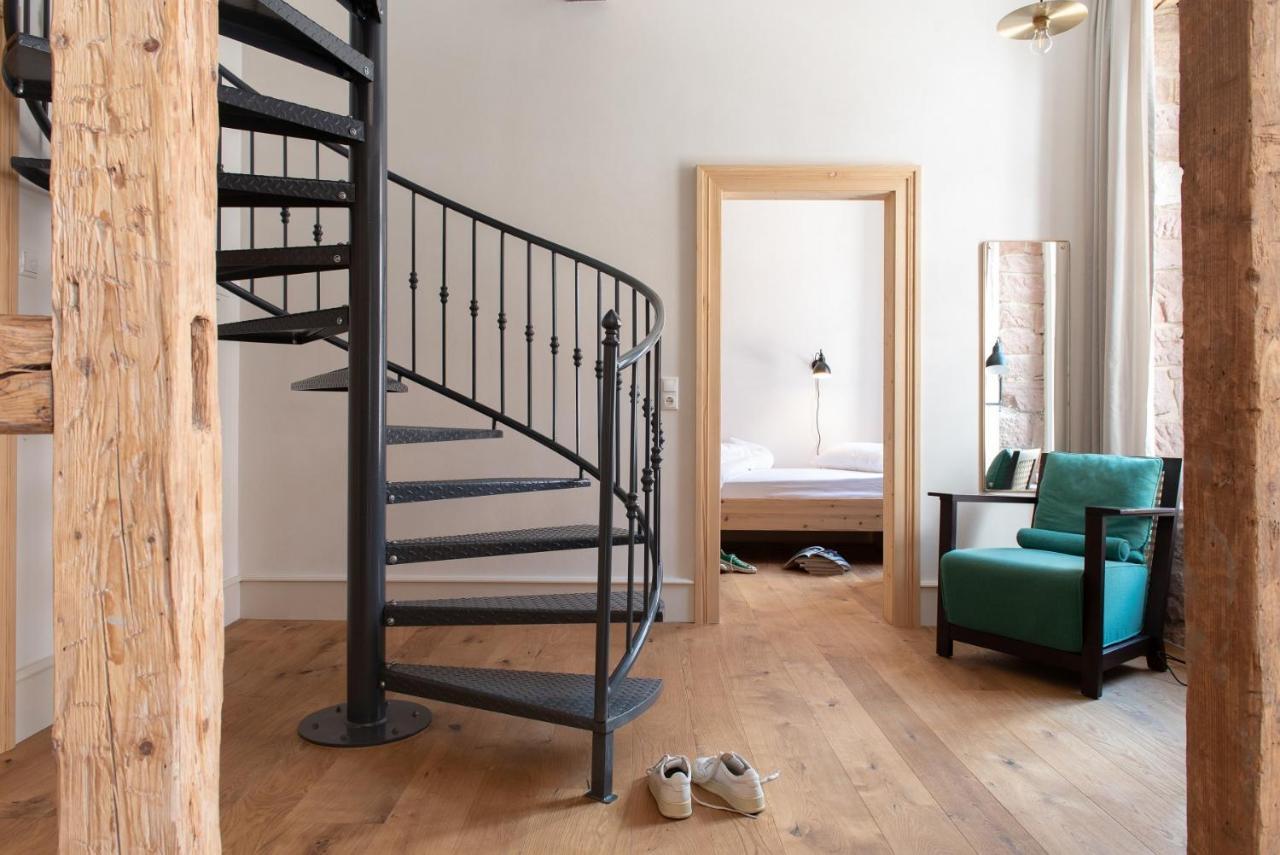 Palais Wunderlich Apartment Лар Екстериор снимка