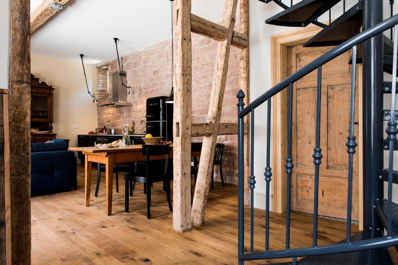Palais Wunderlich Apartment Лар Екстериор снимка